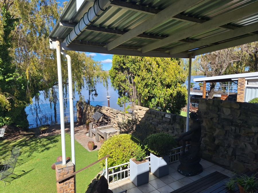 4 Bedroom Property for Sale in Vrede Free State